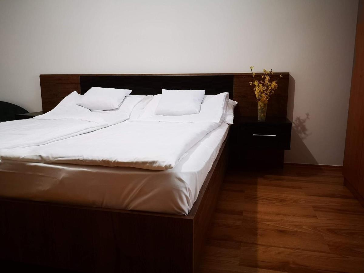 Relax Apartman Siofok-Sosto Exteriör bild