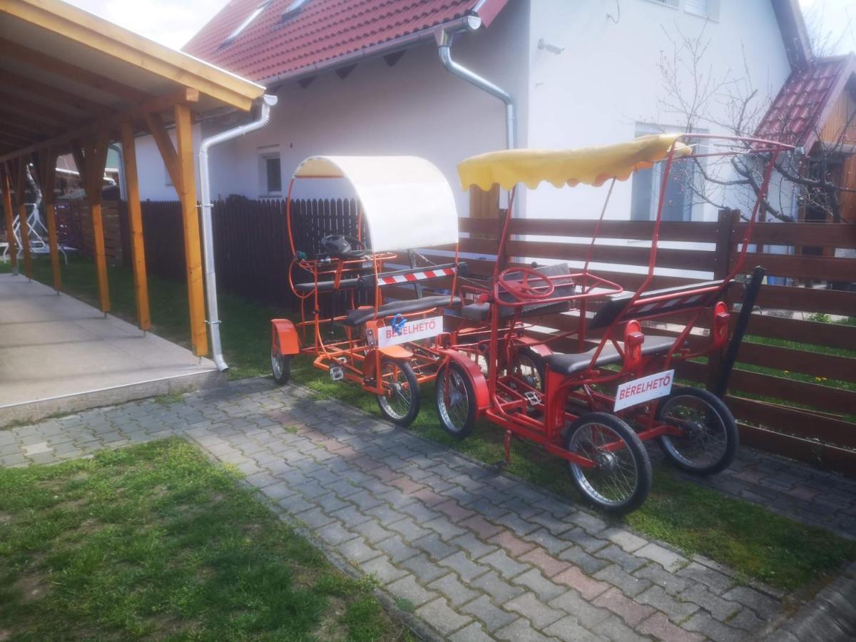 Relax Apartman Siofok-Sosto Exteriör bild